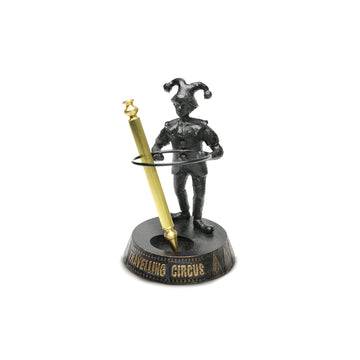 Clown Pen Stand